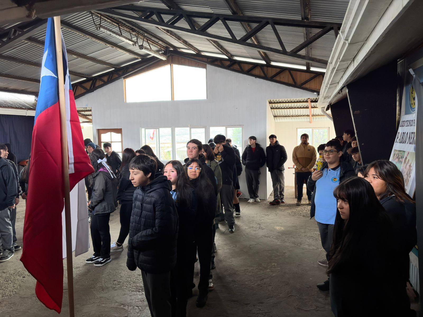 Himno Nacional día Lunes